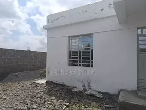 2bdrm Bungalow in Kenyatta Road for sale