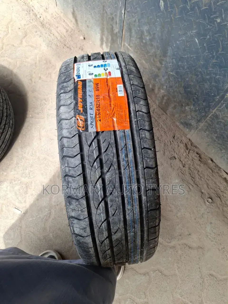 215/45r18 Joyroad 89w