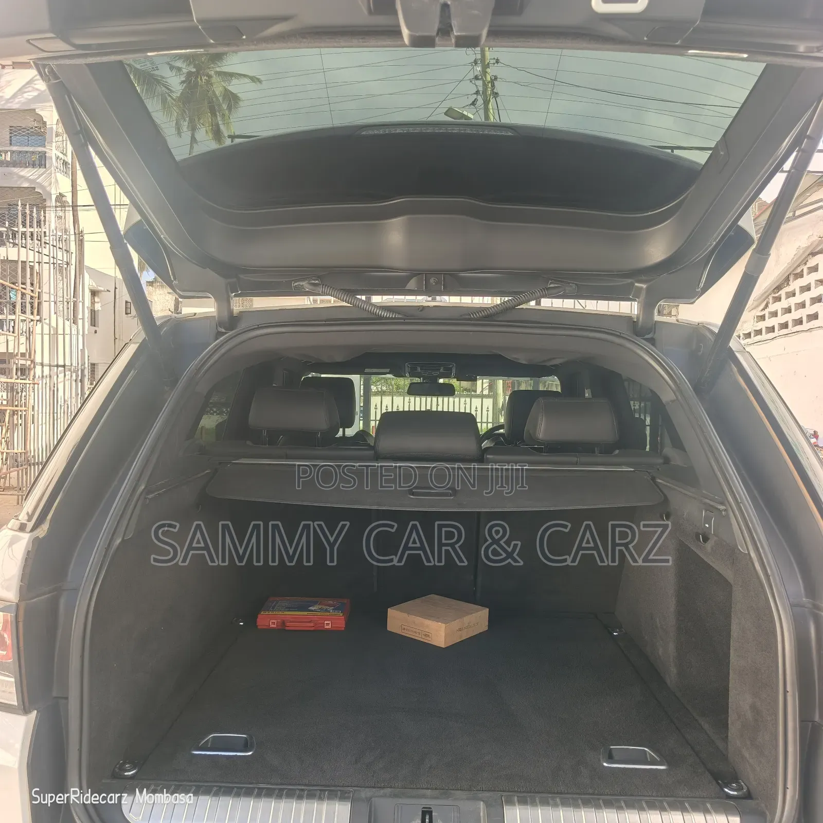 Land Rover Range Rover 2015 White
