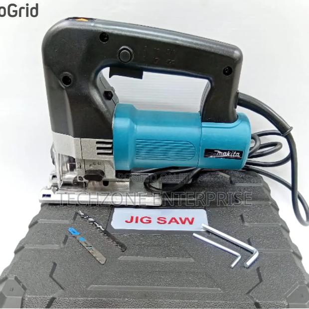 Makita Jigsaw Machine With 450 Watts - main view