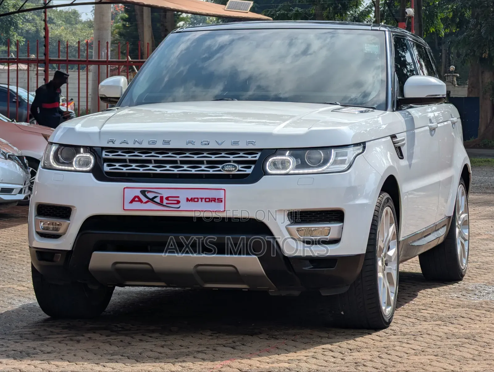 Land Rover Range Rover Sport HSE 4dr SUV 4WD (3.0L 6cyl S/C 8A) 2015