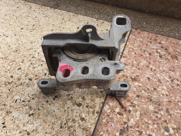 Engine Mount for Mazda Demio New Shape 2014 Model - thumbnail 2