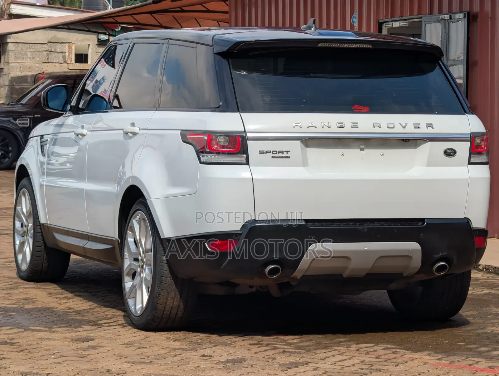 Land Rover Range Rover Sport HSE 4dr SUV 4WD (3.0L 6cyl S/C 8A) 2015