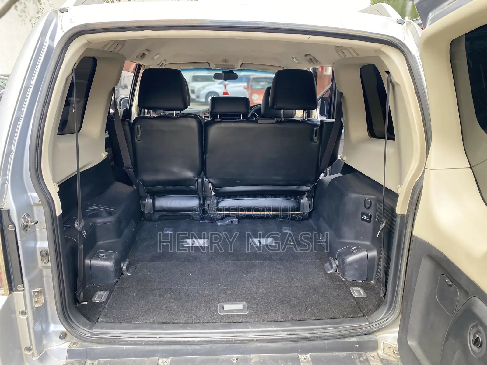 Mitsubishi Pajero 2015 Silver