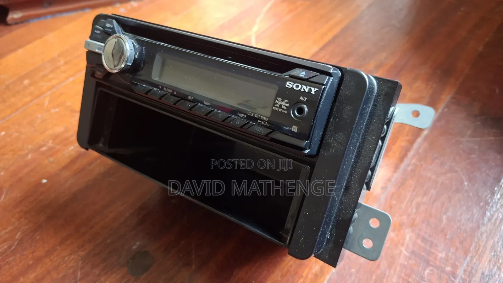 Sony CDX-Gt310mp