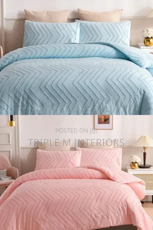Luxury Jacquard Tufted Wave Duvet Cover