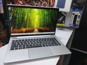 Laptop HP ProBook 440 G10 16GB Intel Core i7 SSD 512GB