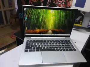 Laptop HP ProBook 440 G10 16GB Intel Core i7 SSD 512GB