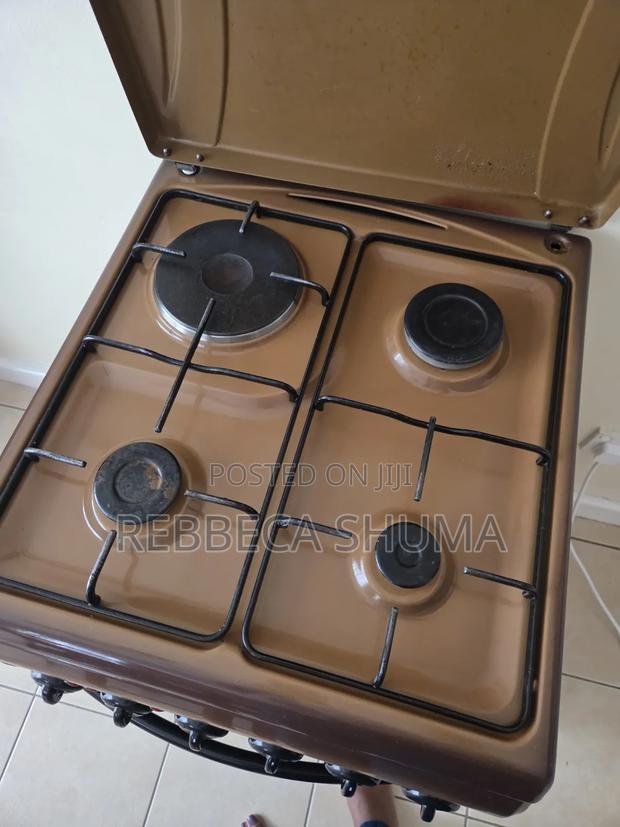 Gas Cooker - thumbnail 2