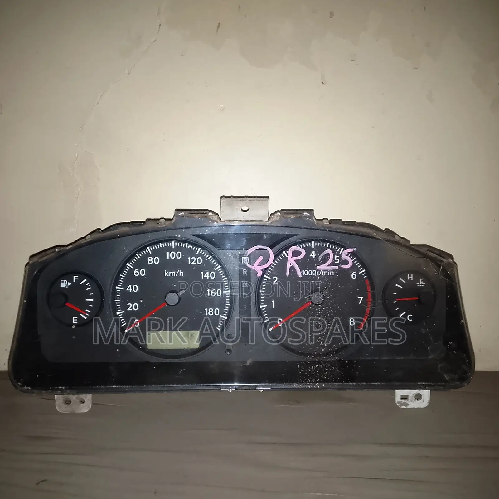 Nissan Caravan Speedometer Clock Qr25