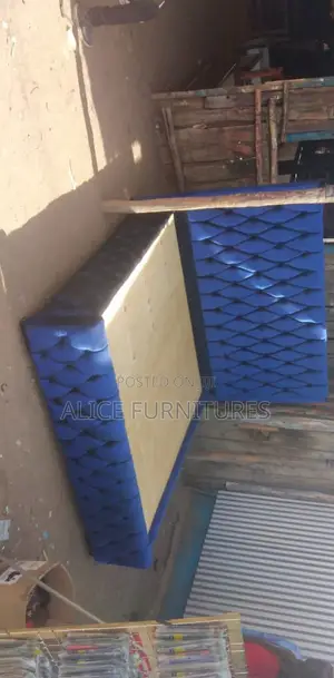 Blue Chester Bed 5x6