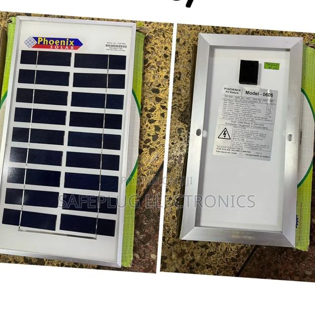 Rechargeable Solar Panel for Home and Camping Use
