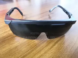 Dark Safety Lens