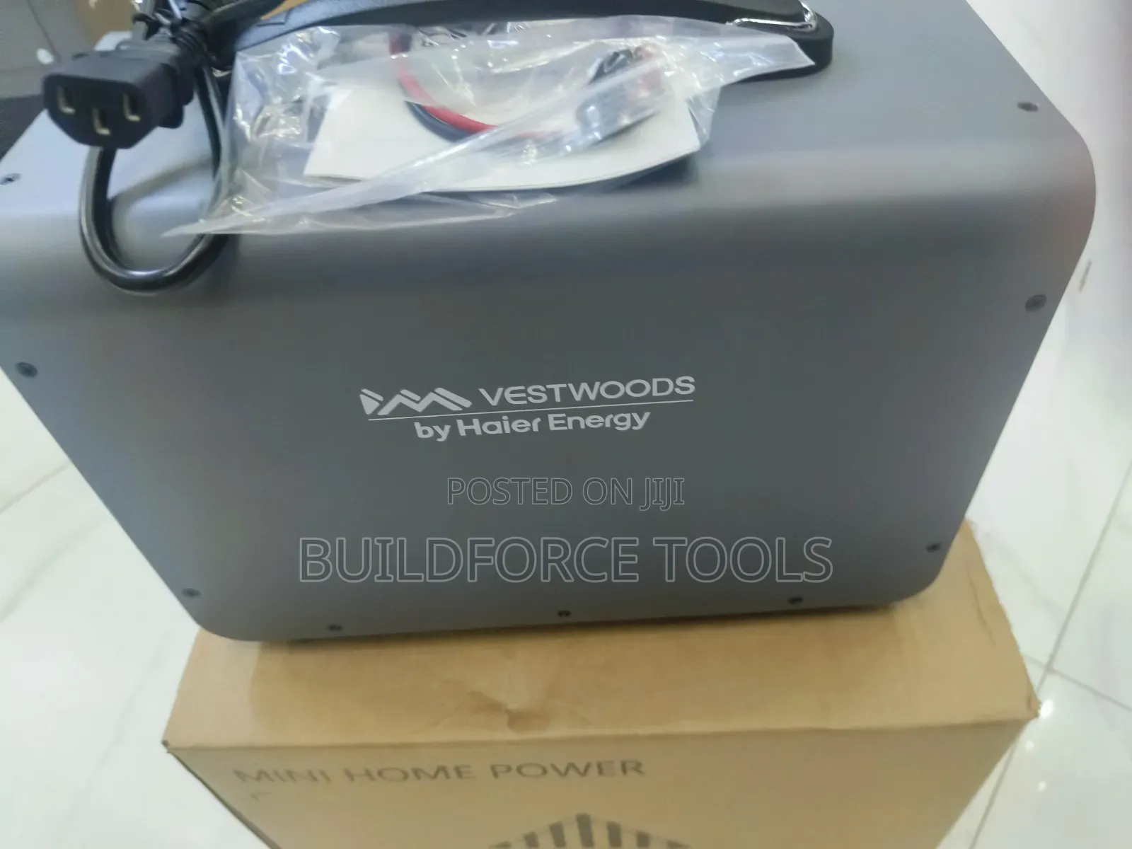 Vestwood 1 KWH Portable Power Station