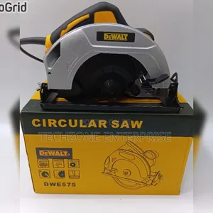 Dewalt Circular Saw Machine With 1350 Watts 