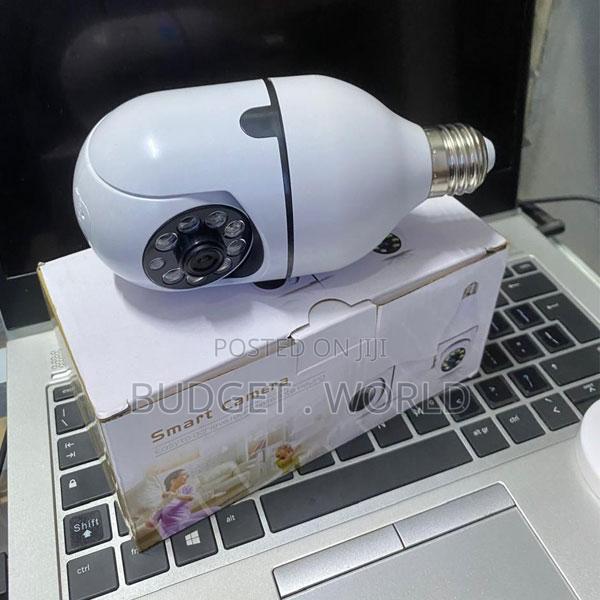Wireless PTZ Bulb Security Camera With Full Hd Recording and Night Vis