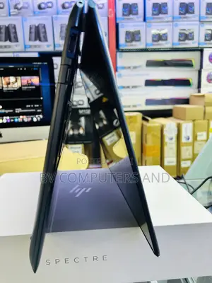 New Laptop HP Spectre X360 15 16GB Intel Core i7 SSD 512GB