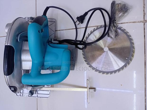 Circular Saw 2300 - thumbnail 3