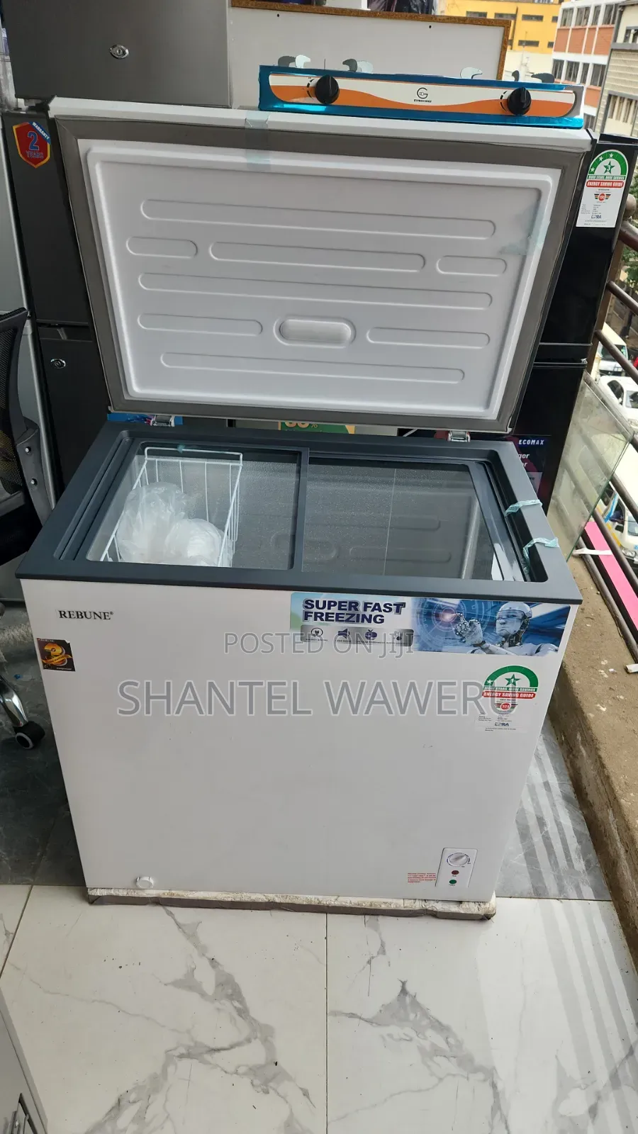White Rebune Deep Freezer 200litres