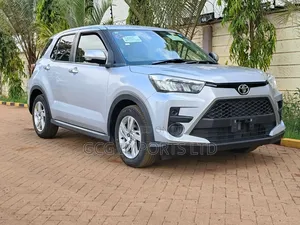 Toyota Raize 1.0 AWD 2019 Silver