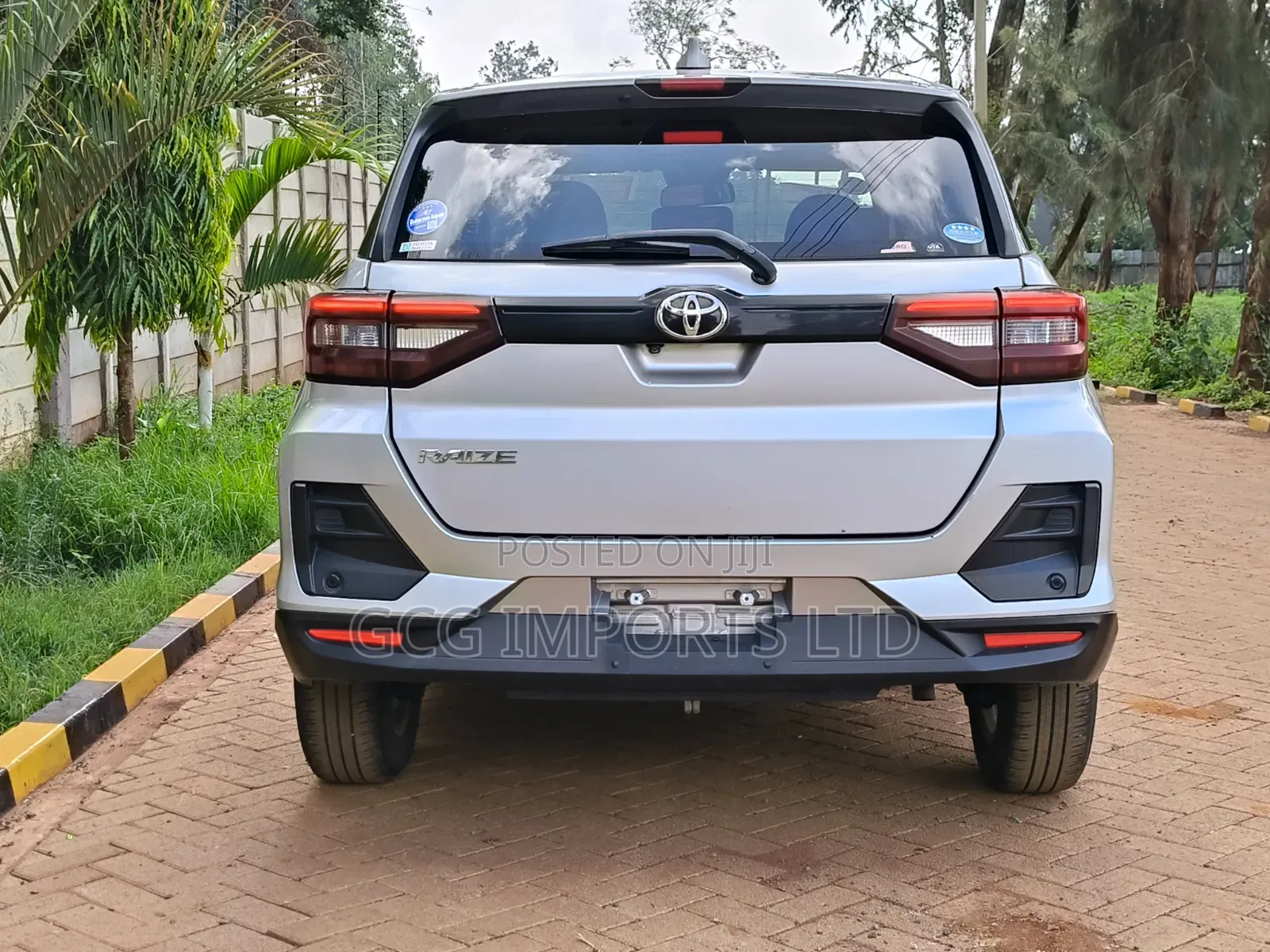 Toyota Raize 1.0 AWD 2019 Silver