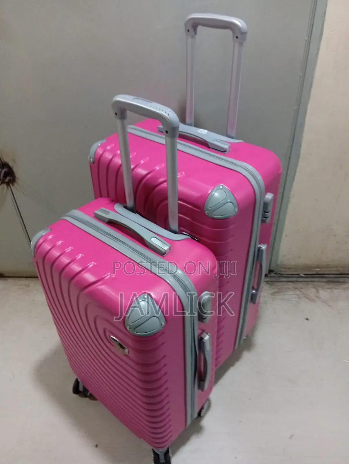 2pcs Hot Pink Suitcases – Large Medium