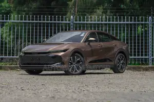 Toyota Crown 2022 Brown