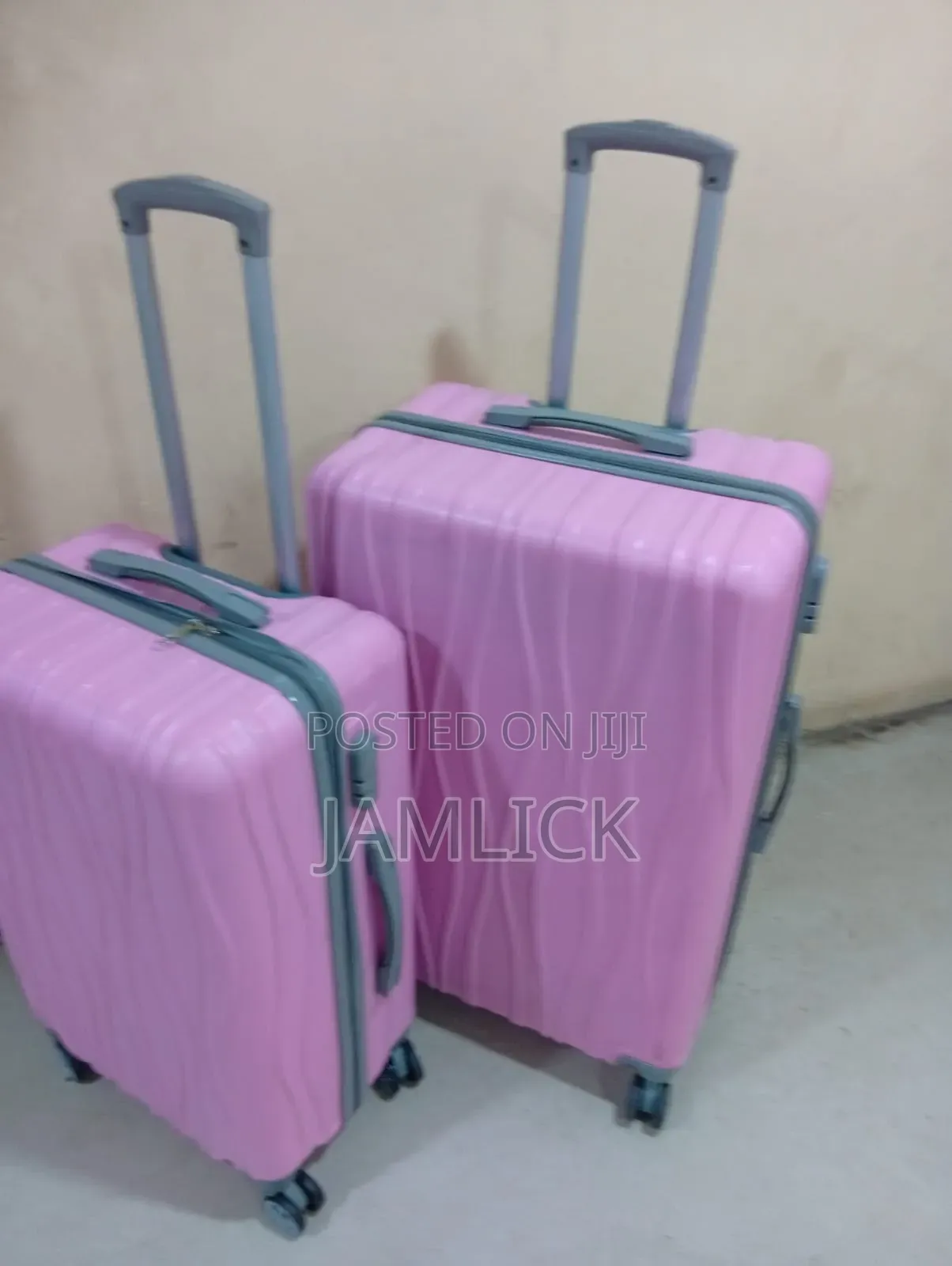 2pcs Baby Pink Suitcases – Large Medium