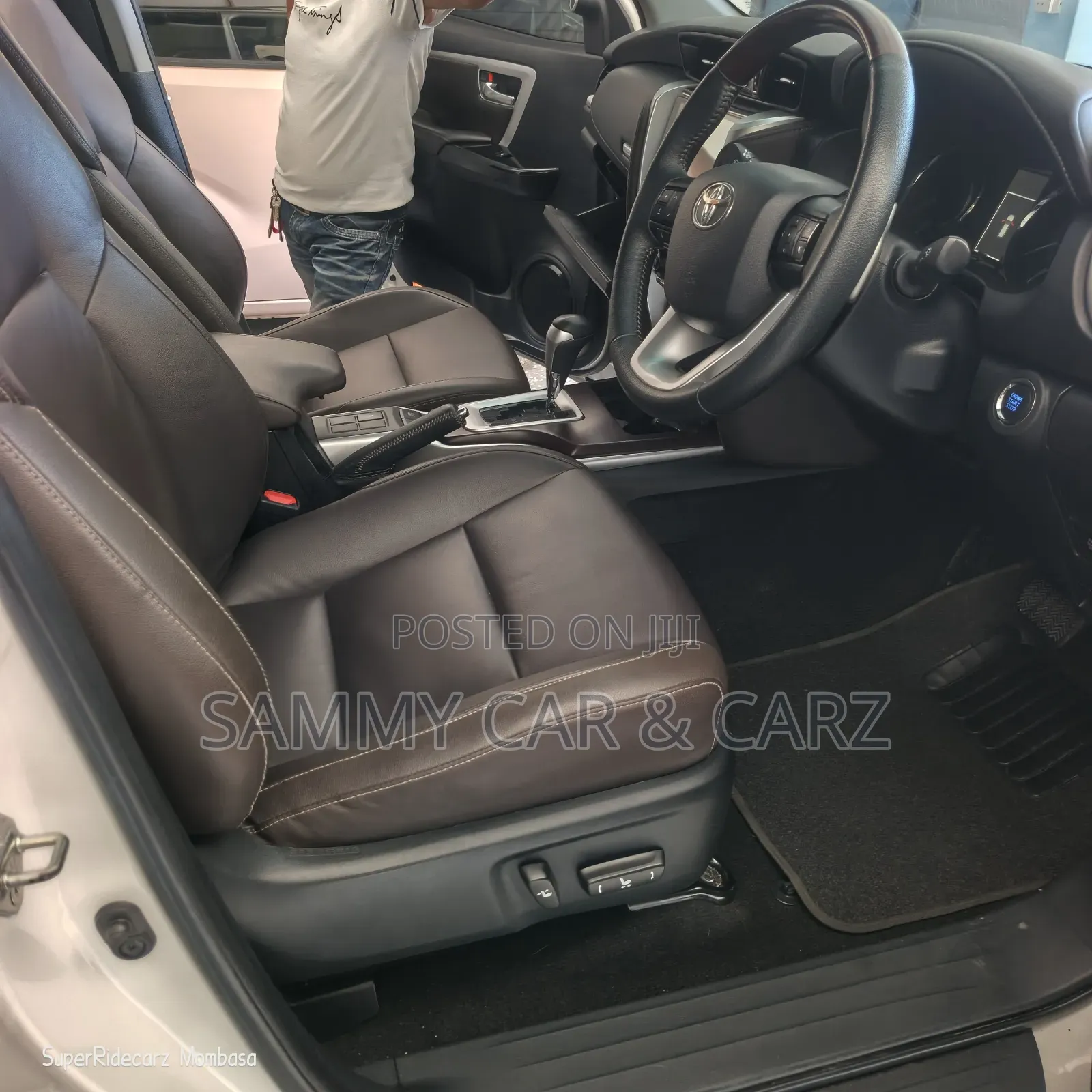 Toyota Fortuner 2019 White