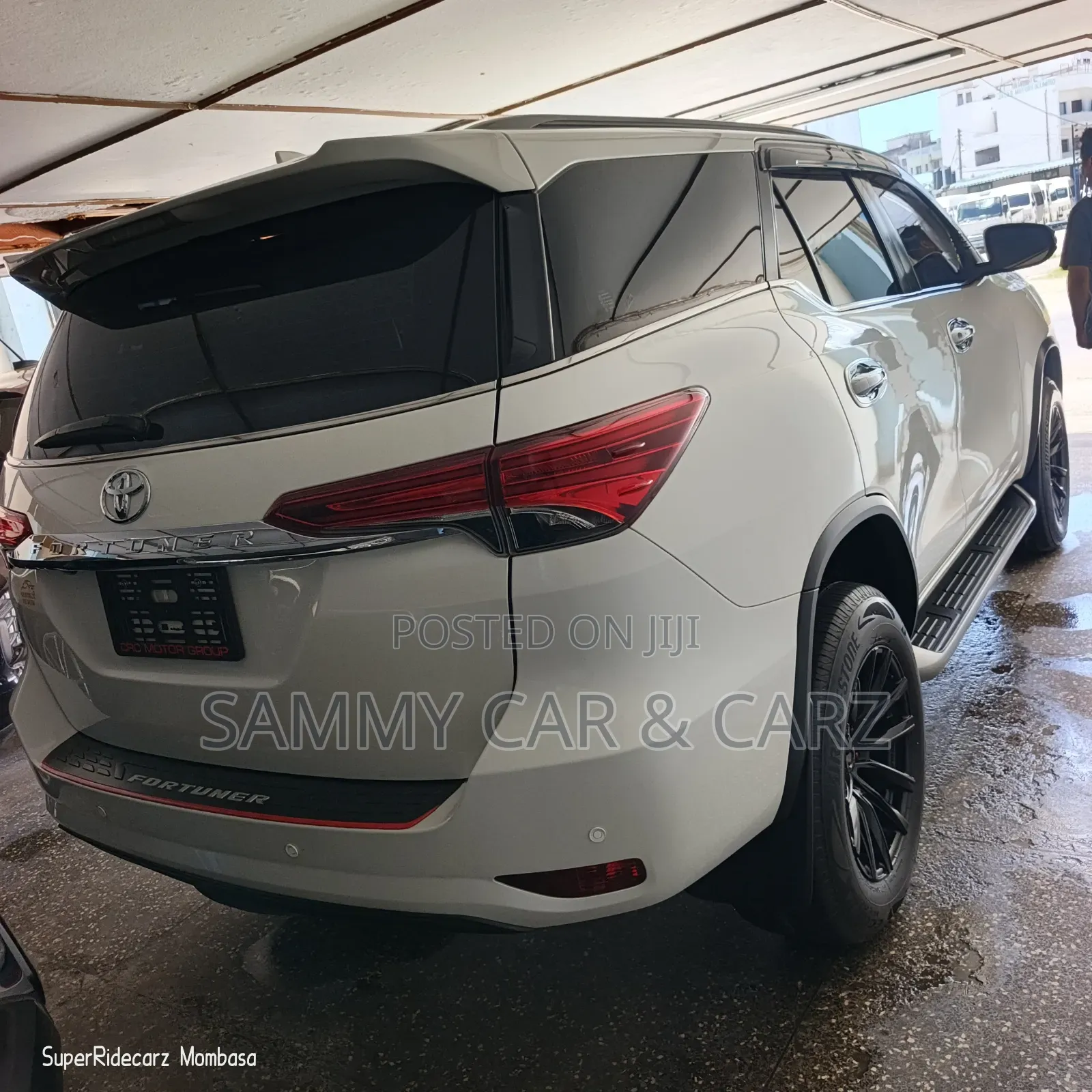 Toyota Fortuner 2019 White