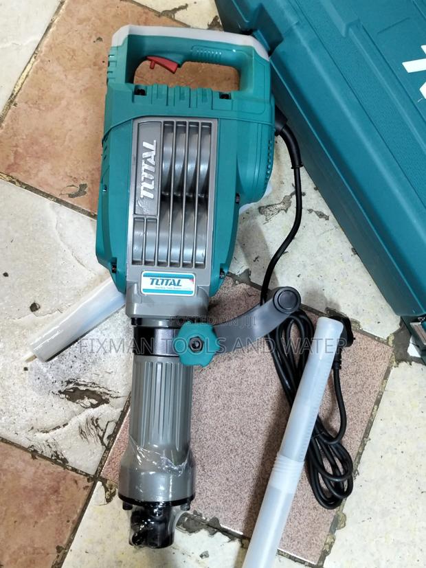 Demolition Breaker 1700 Watts Total Demolition Breaker