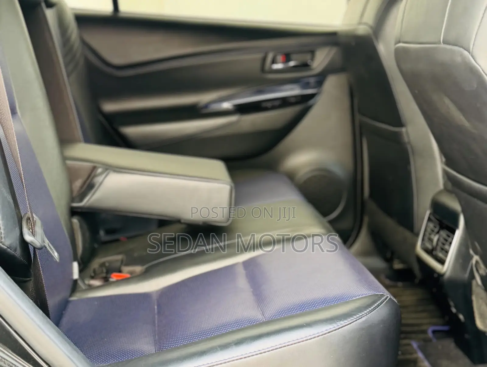 Toyota Harrier 2019 Black