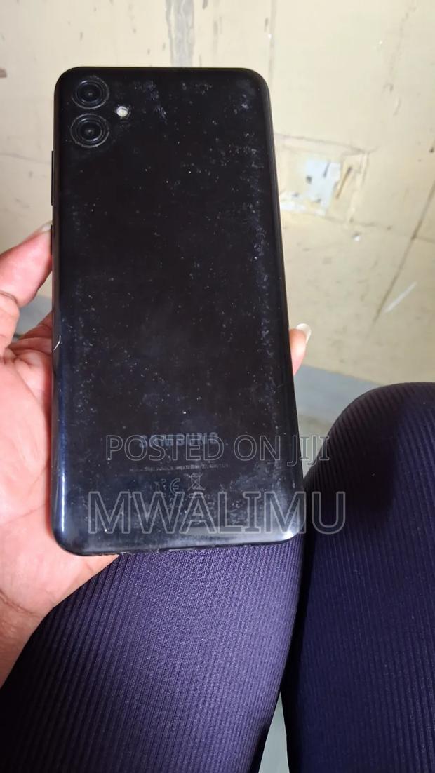 Samsung Galaxy A04e 32 GB Black - thumbnail 2