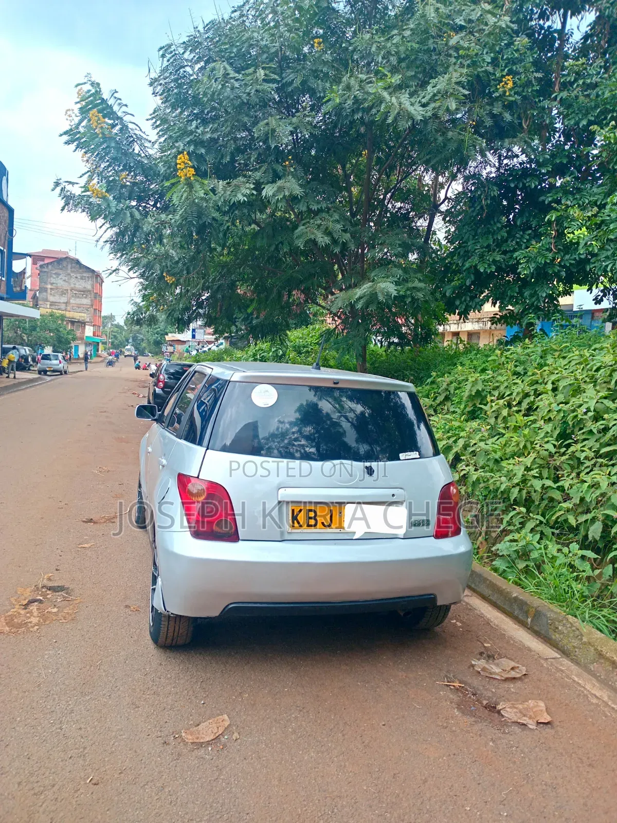Toyota IST 2005 Silver