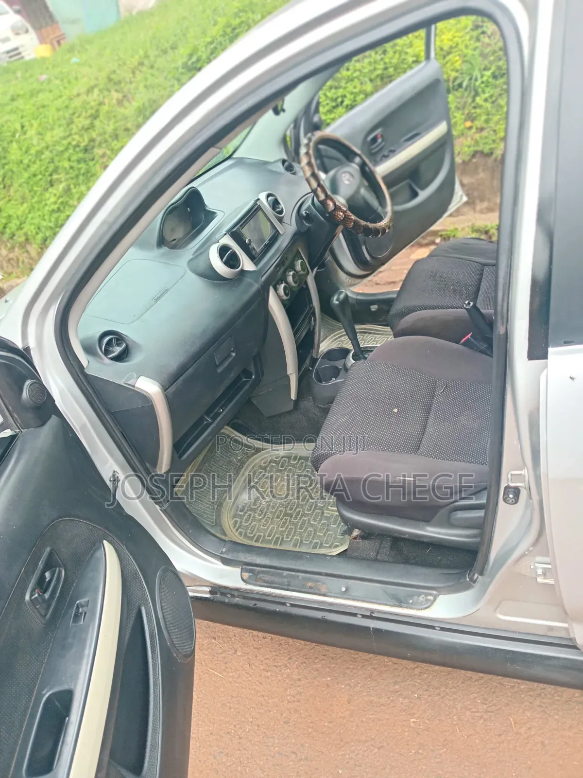 Toyota IST 2005 Silver