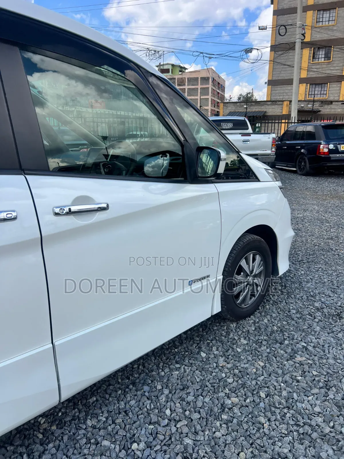 Nissan Serena 2019 White