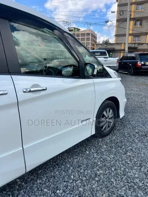 Nissan Serena 2019 White