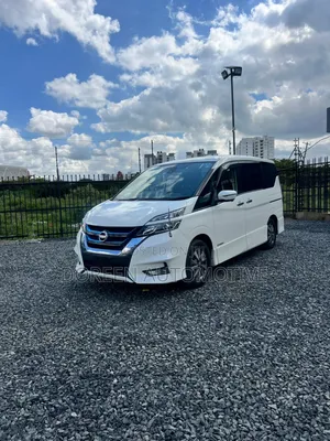 Nissan Serena 2019 White