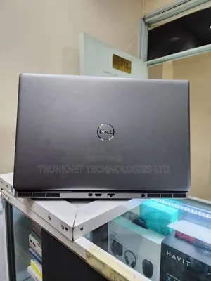 Laptop Dell Precision 7760 64GB Intel Core i9 SSD 512GB