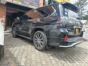 Lexus Lx 570 Ceramic Llumar Tint.