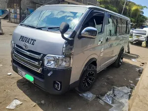Toyota HiAce 2012 White
