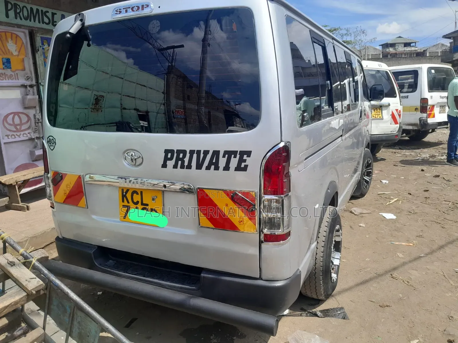 Toyota HiAce 2012 White