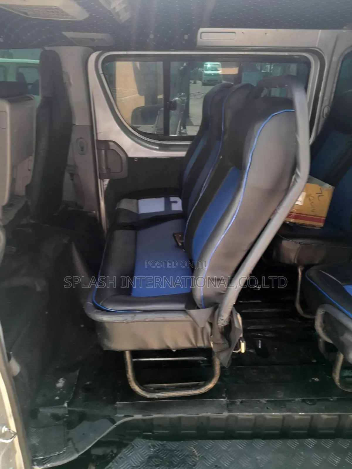 Toyota HiAce 2012 White