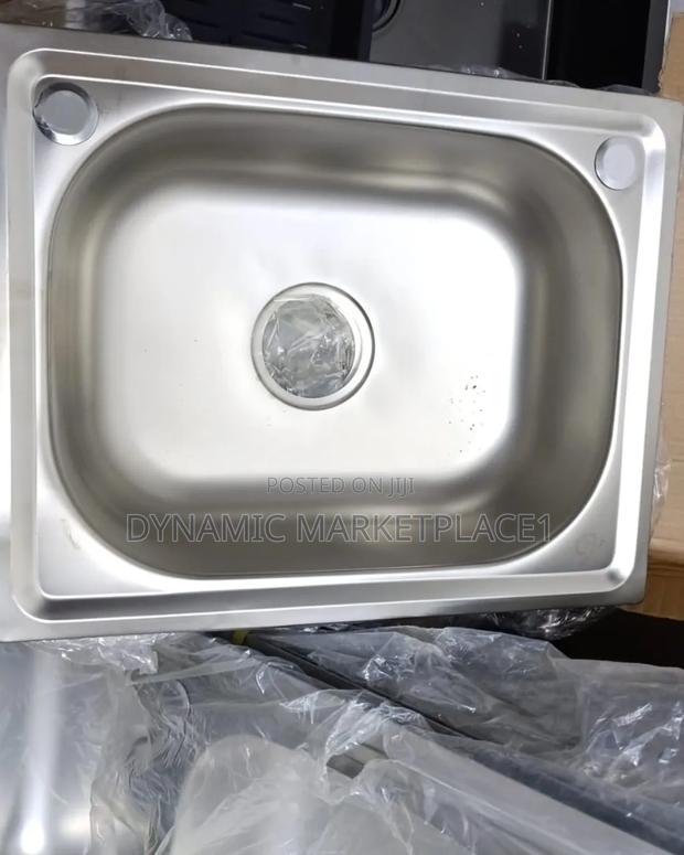 500*400 Human Kitchen Sink - main view