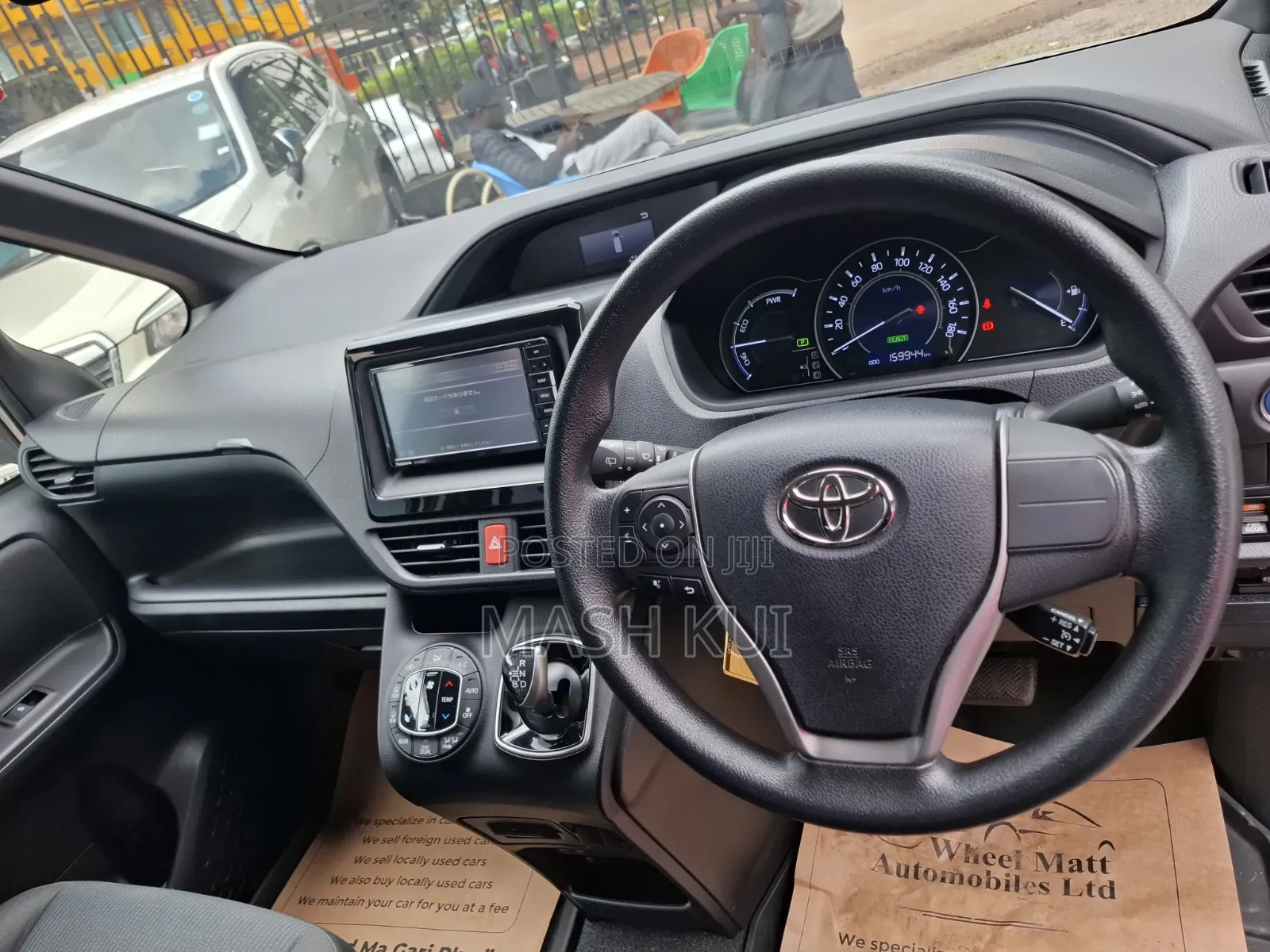 Toyota Voxy 2019 Silver