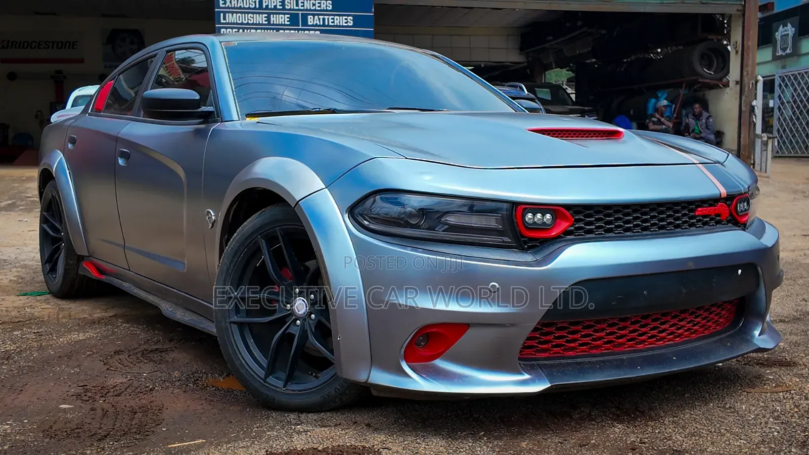 Dodge Charger SXT RWD 2017 Gray