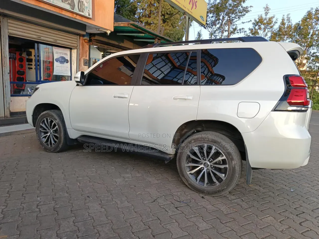 Prado J150 Llumar Ceramic Tint