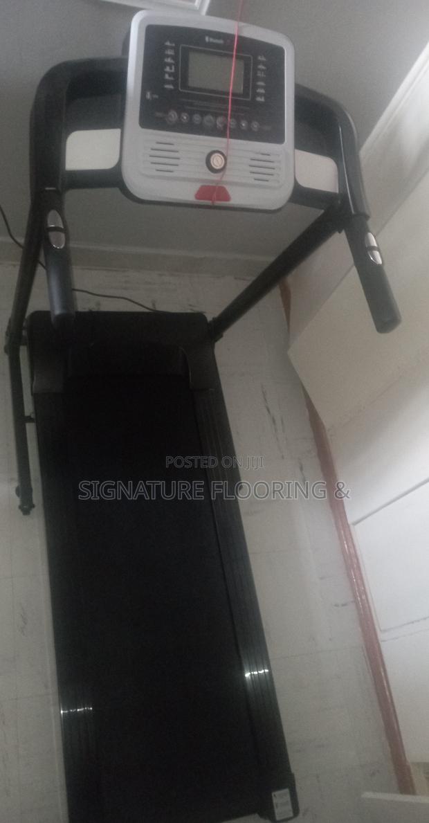Treadmill on Sale - thumbnail 2