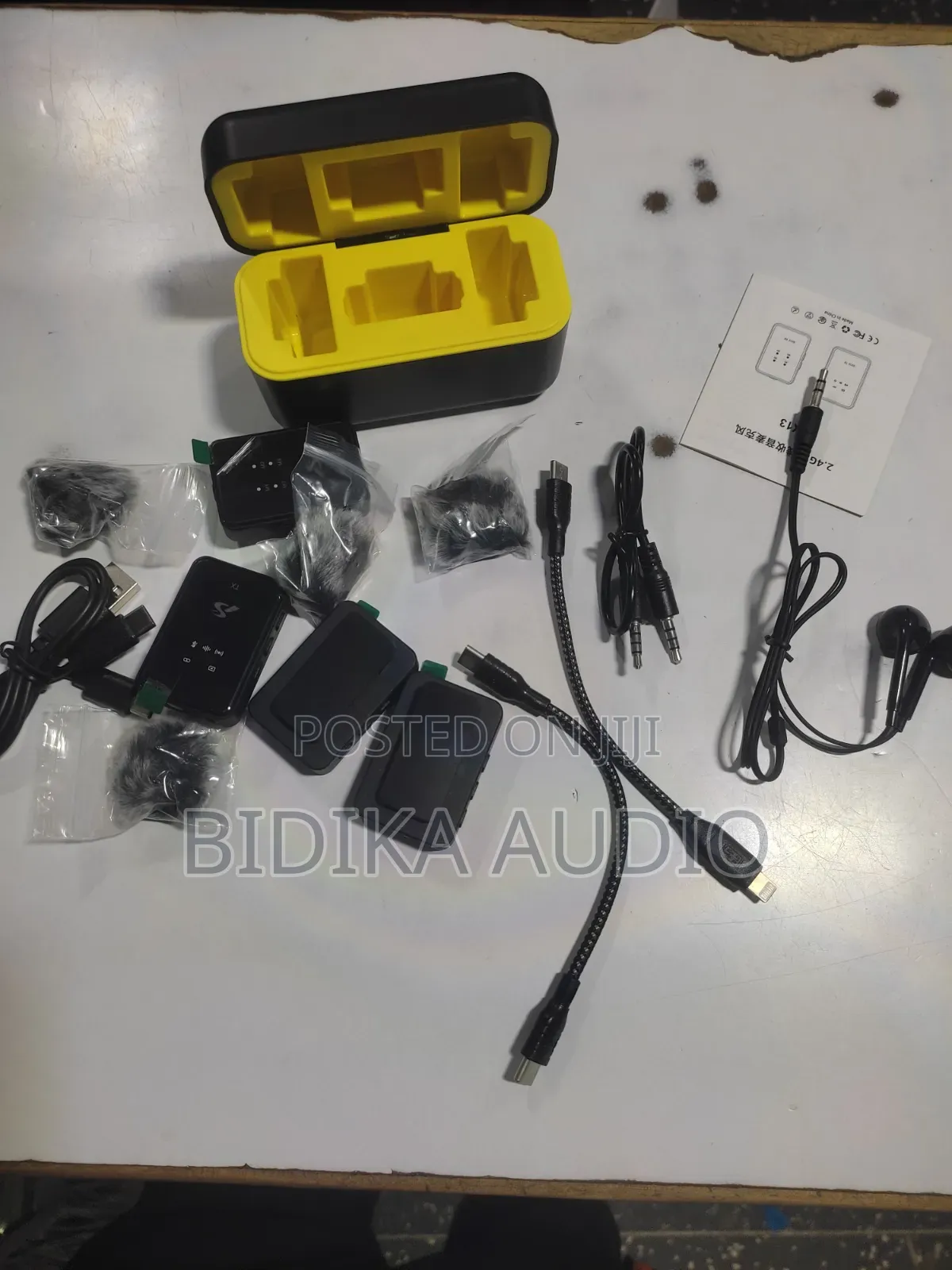 Sx13 Wireless Collar Lavalier Microphone System V5.3 Charging Case