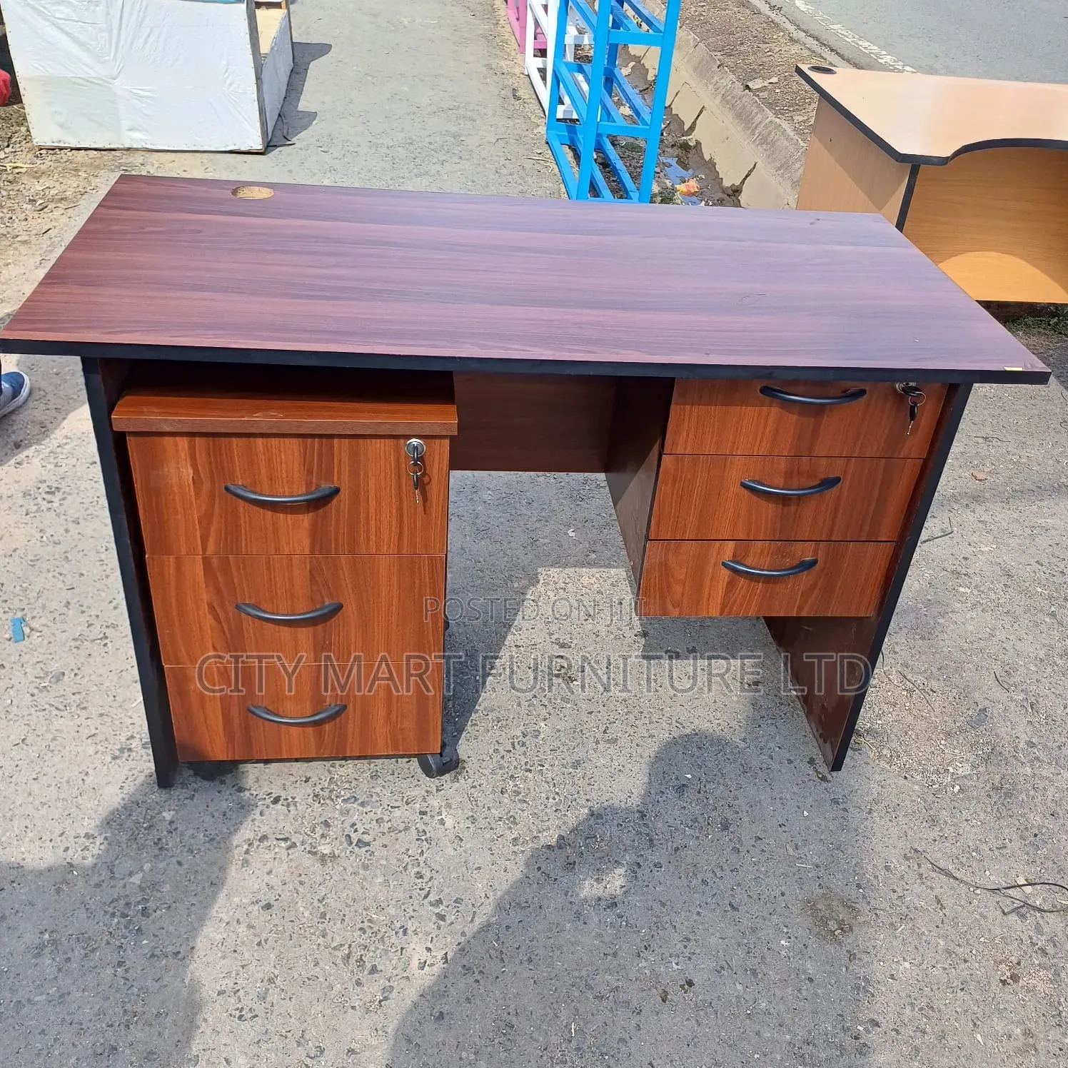 Durable Modern Office Desk/Study Table + Mobile Pedestal Offers